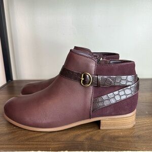 SoftWalk Raveena Burgundy Leather Ankle Boots Sz 8.5